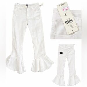 Citizens of Humanity Drew Flounce High-Rise Cropped Flare Jeans in Optic White